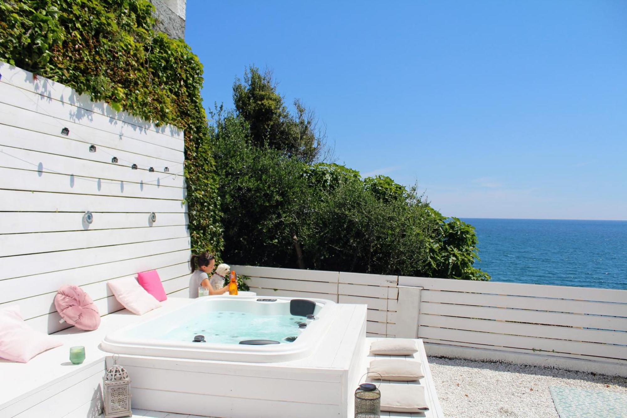 Conca Verde C21- Beach Front Little Villas Pool, Private Jacuzzi Sea View Andora Екстер'єр фото