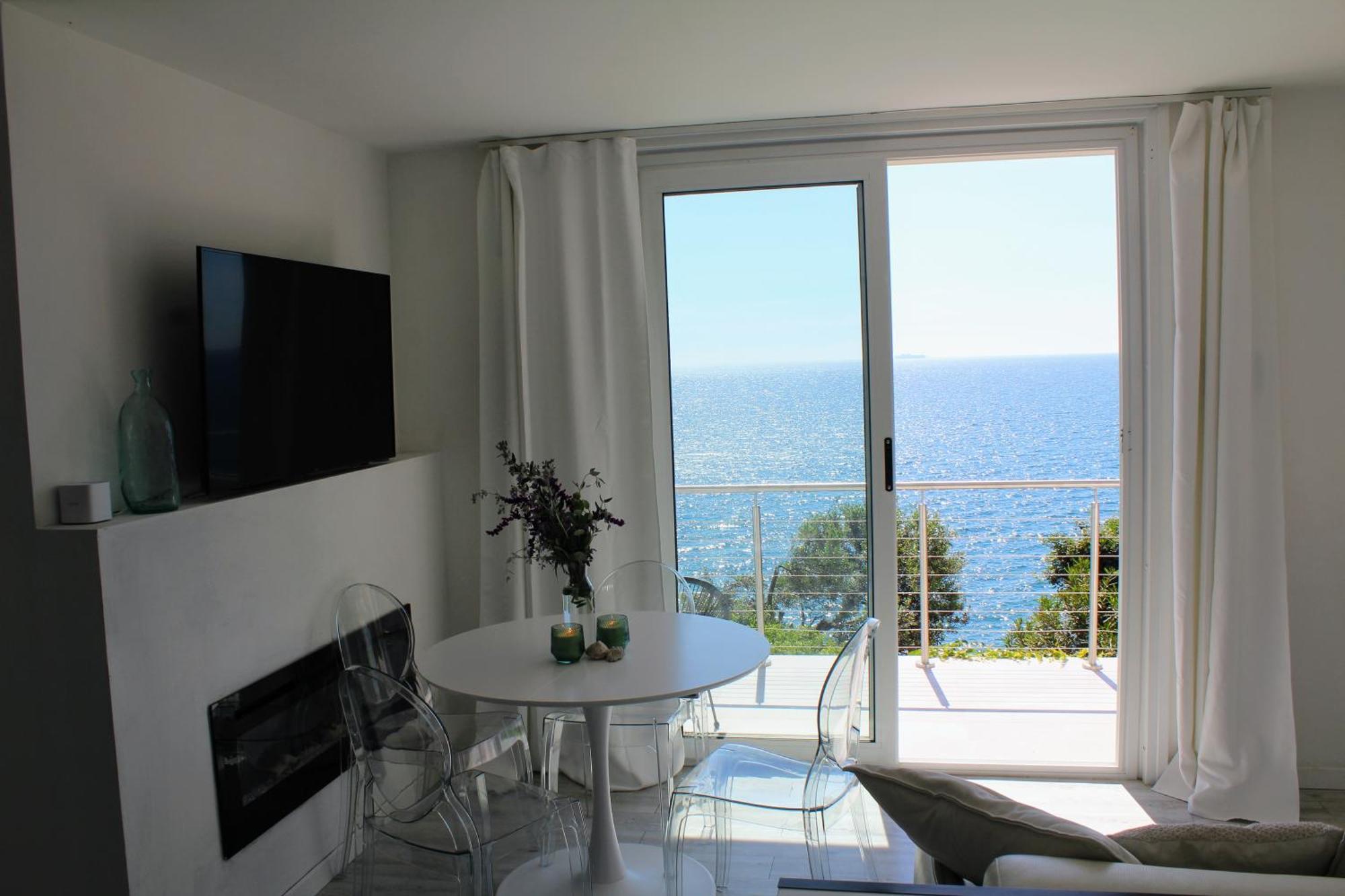 Conca Verde C21- Beach Front Little Villas Pool, Private Jacuzzi Sea View Andora Екстер'єр фото